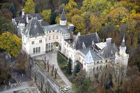 Törley Mansion